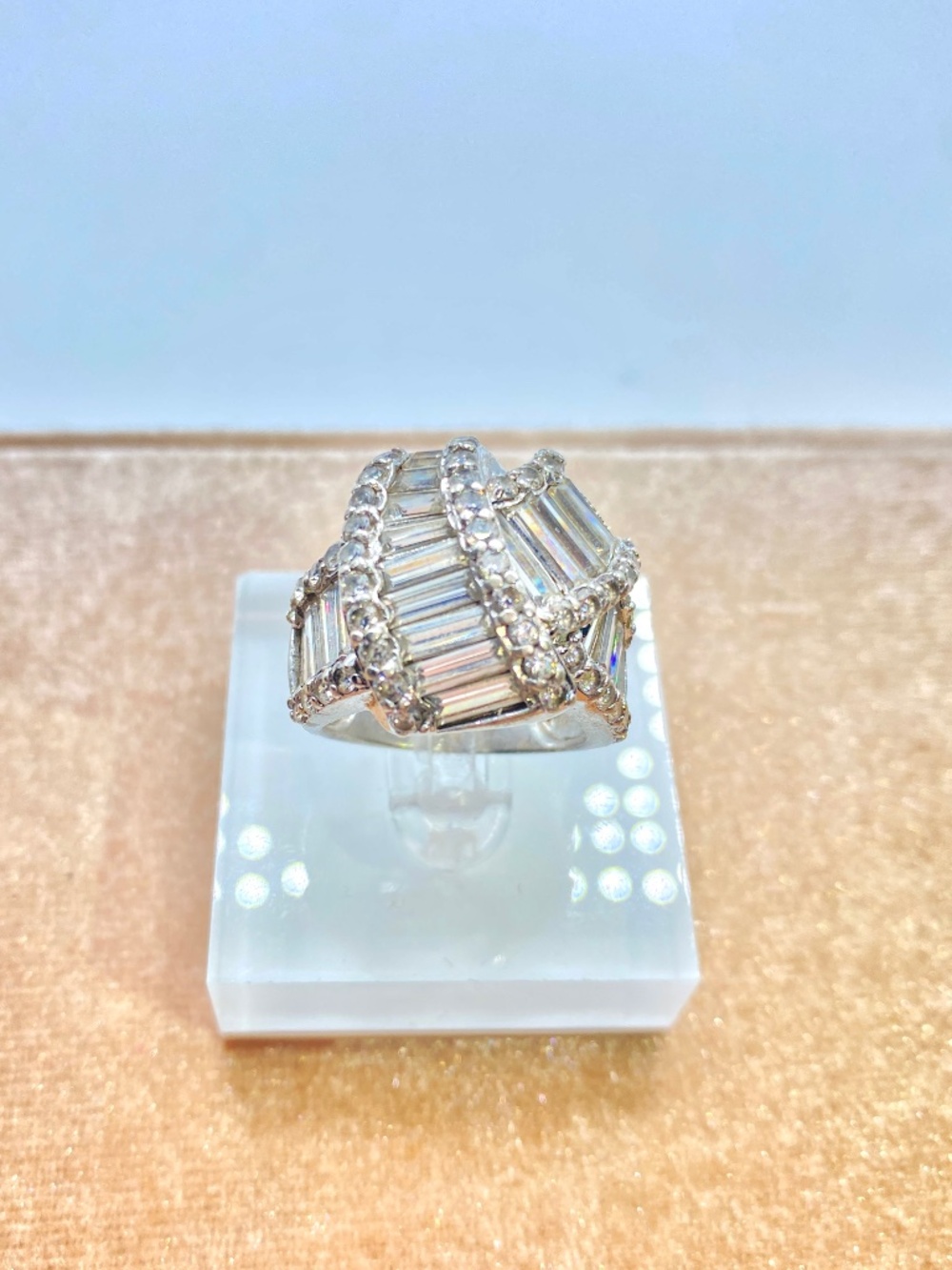 Michael Valitutti Gems en Vogue 925 Sterling Silver CZ Baguette Statement Ring